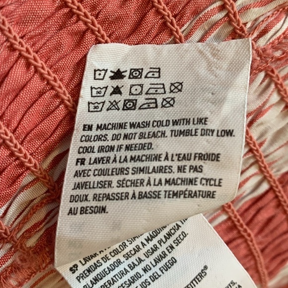 American Eagle off shoulder halter top pink/white stripe Women’s size medium fun - Picture 8 of 9